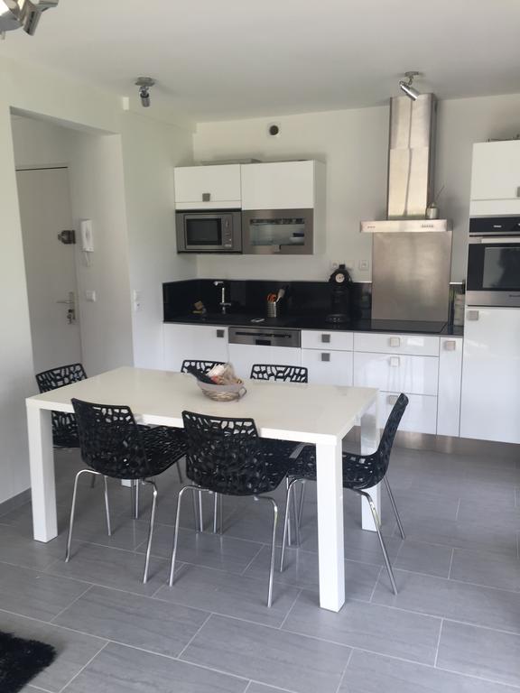 Les Manoirs Appartamento Deauville Esterno foto